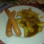Rosmarinkartoffeln an Bockwurst